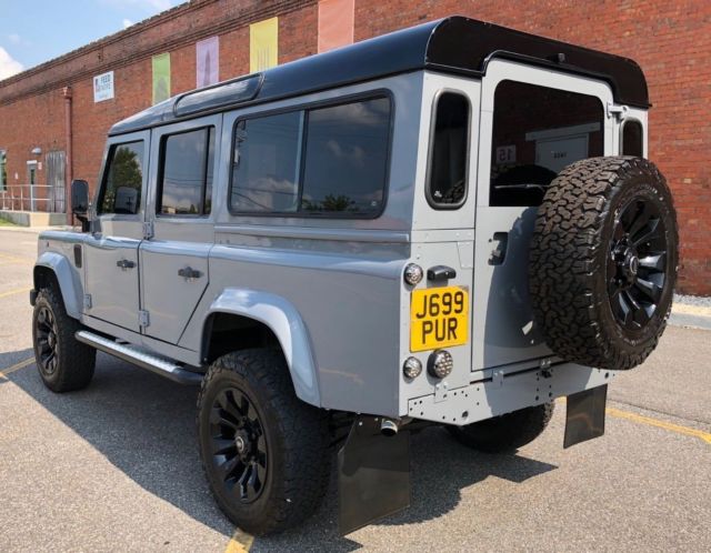 1991 Grey Land Rover Defender SUV