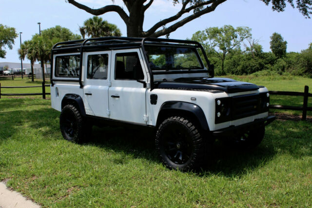 1991 White Land Rover Defender SUV