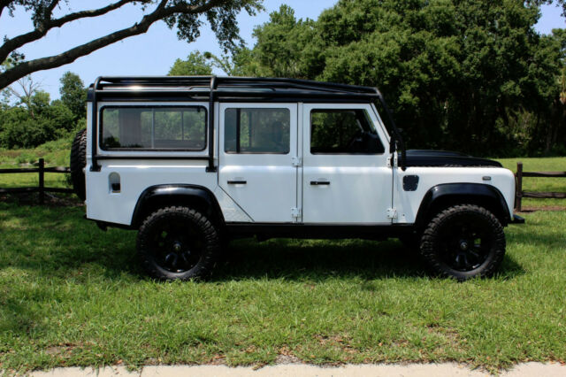 1991 White Land Rover Defender SUV
