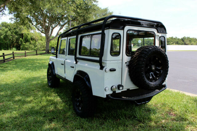 1991 White Land Rover Defender SUV