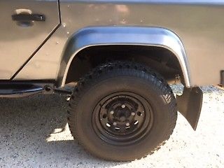 1991 Gray Land Rover Defender SUV