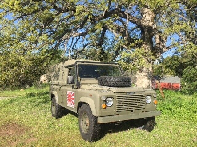 1991 Army/NATO Green Land Rover Defender Crew Cab Pickup