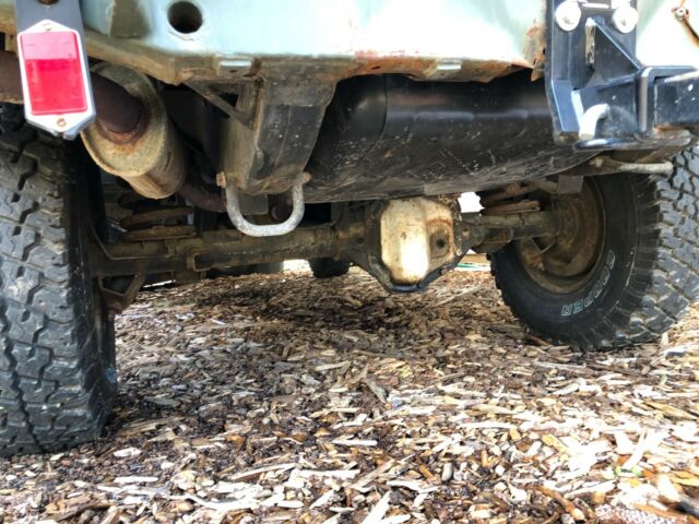 1991 Army/NATO Green Land Rover Defender Crew Cab Pickup