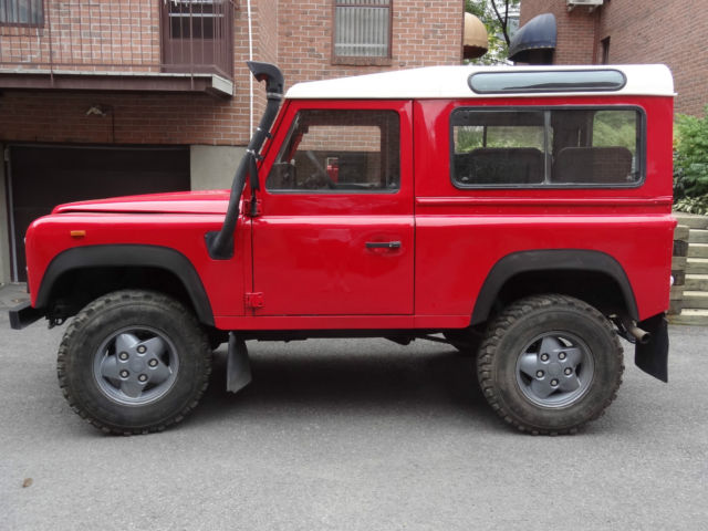 1991 Red Land Rover Defender