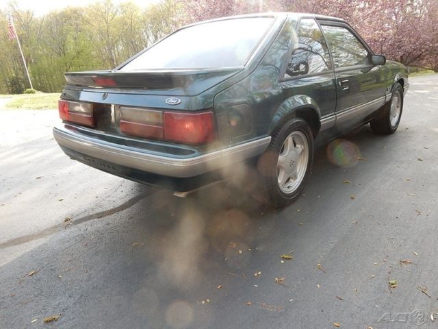 1991 Green Ford Mustang Hatchback