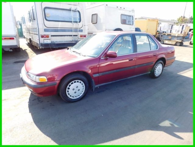 1991 White Honda Accord Sedan