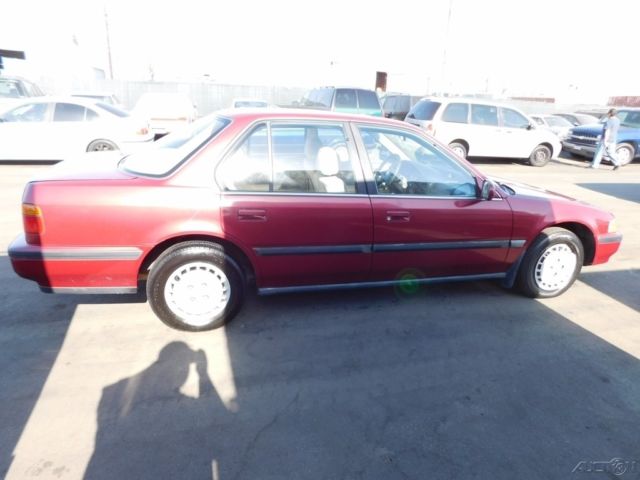 1991 White Honda Accord Sedan