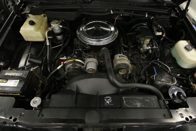 1991 Black Chevrolet Silverado