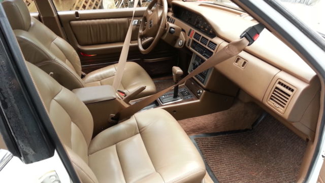 1991 White Mazda 929 Sedan