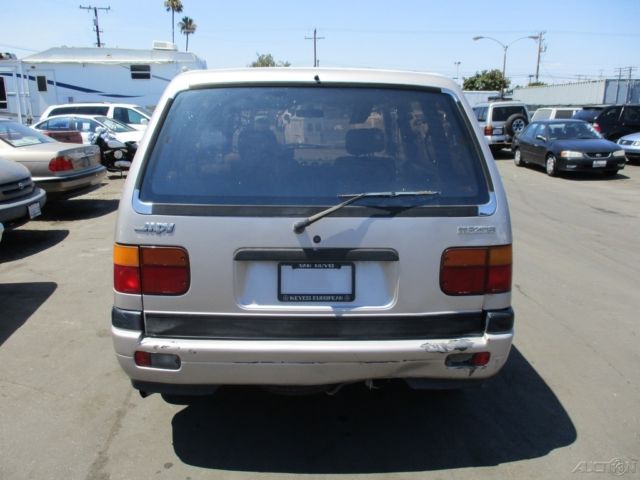 1991 Tan Mazda MPV