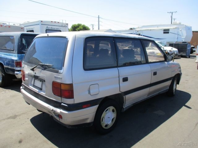 1991 Tan Mazda MPV