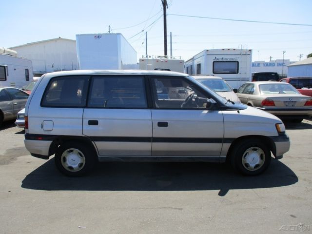 1991 Tan Mazda MPV