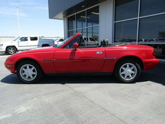 1991 Red Mazda MX-5 Miata Coupe