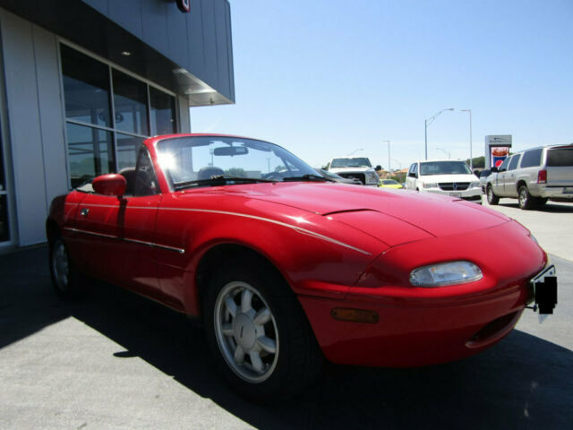 1991 Red Mazda MX-5 Miata Coupe