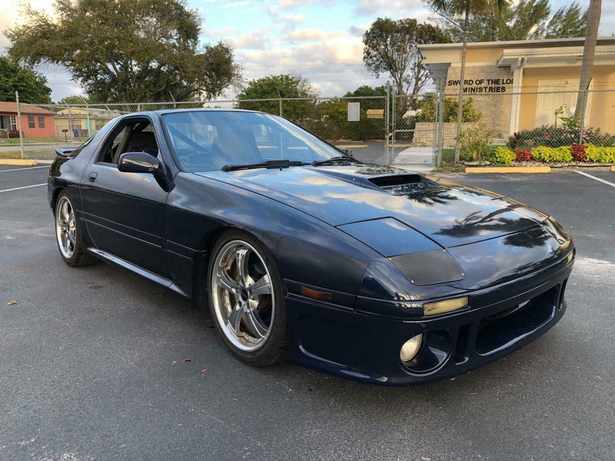 1991 Mazda RX-7 Coupe