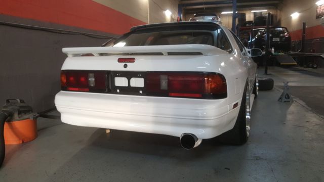 1991 White Mazda RX-7 Coupe