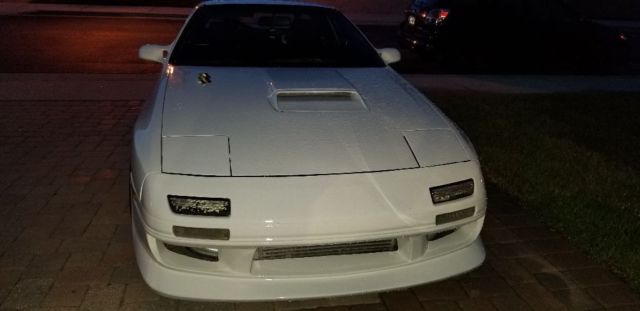 1991 White Mazda RX-7 Coupe