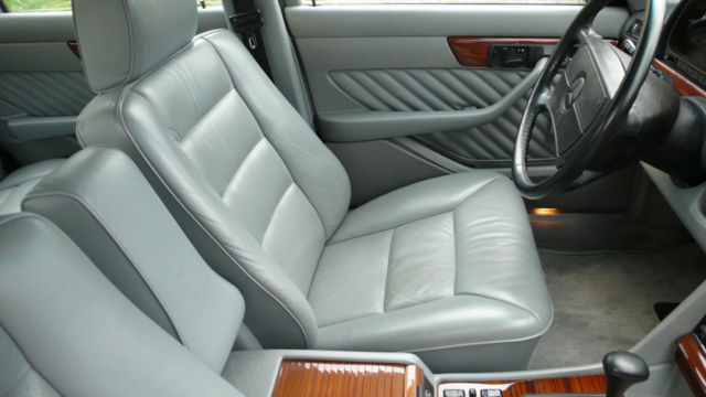 1991 Gray Mercedes-Benz 500-Series Sedan