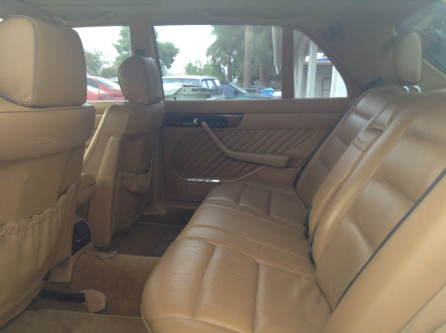 1991 Mercedes-Benz 500-Series