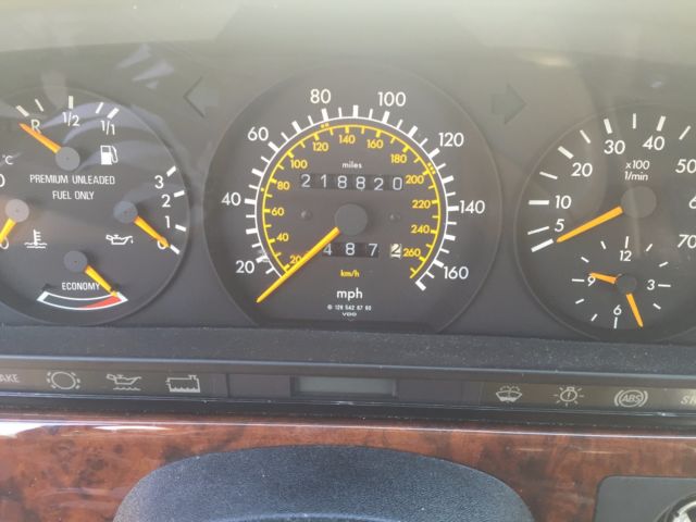 1991 Mercedes-Benz 500-Series Sedan