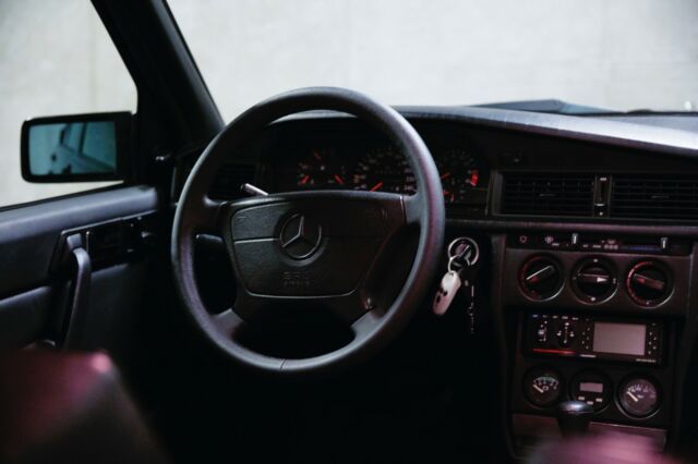 1991 Black Mercedes-Benz 190-Series Sedan