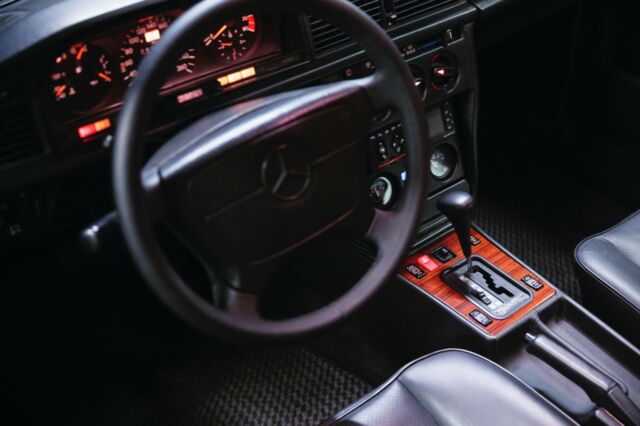 1991 Black Mercedes-Benz 190-Series Sedan