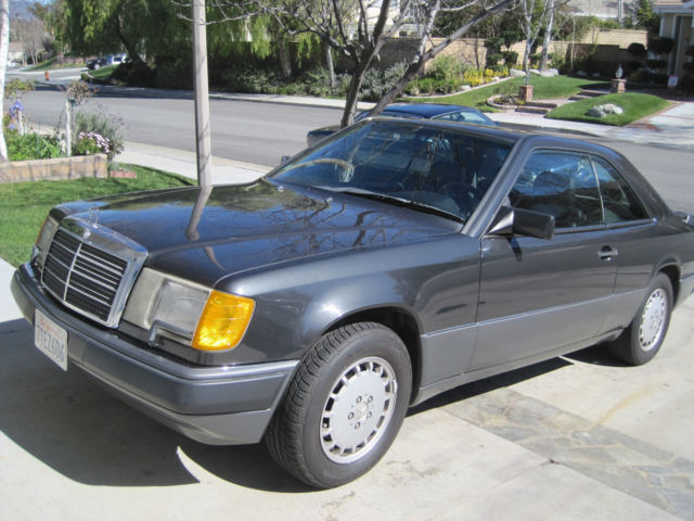 1991 Gray Mercedes-Benz 300-Series Coupe