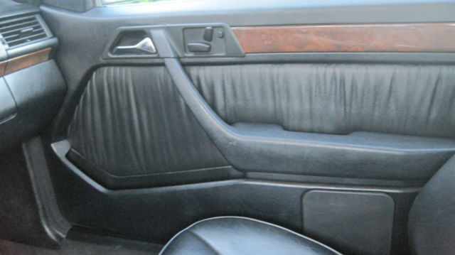 1991 Gray Mercedes-Benz 300-Series Coupe