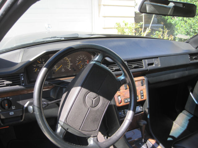 1991 Gray Mercedes-Benz 300-Series Coupe