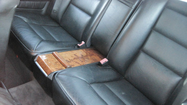 1991 Gray Mercedes-Benz 300-Series Coupe