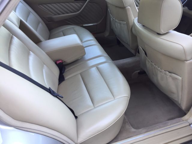 1991 Gold Mercedes-Benz 420 SEL