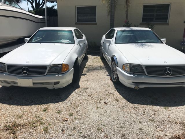1991 White Mercedes-Benz 500-Series Convertible