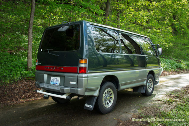 1980 Green/Silver Mitsubishi Delica Van