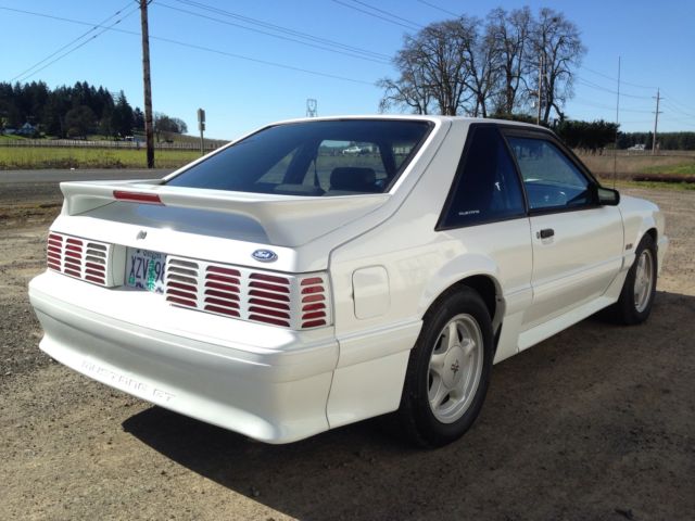 1991 Ford Mustang