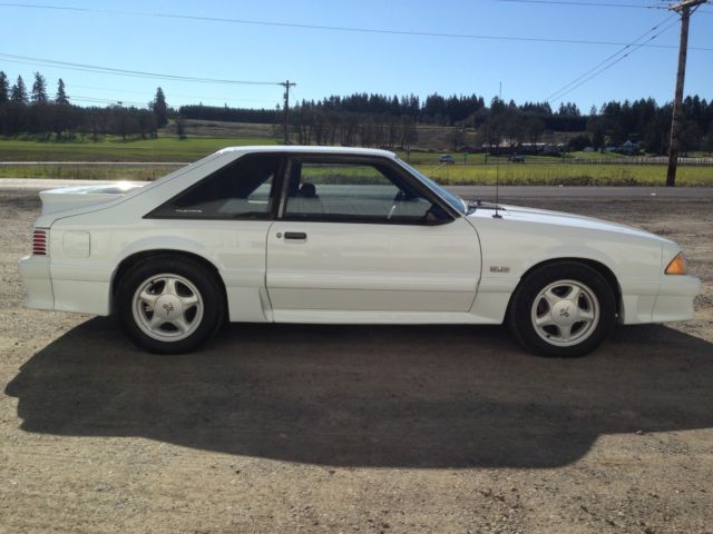 1991 Ford Mustang