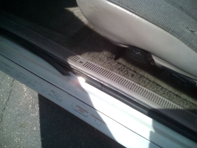 1991 white Ford Mustang Hatchback