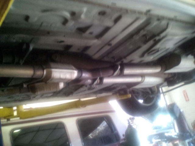 1991 white Ford Mustang Hatchback