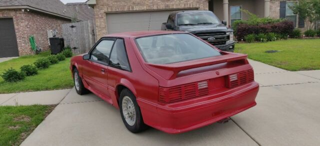 1991 Red Ford Mustang Hatchback