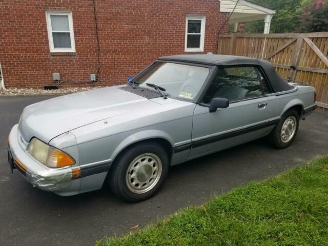 1991 Gray Ford Mustang Convertible