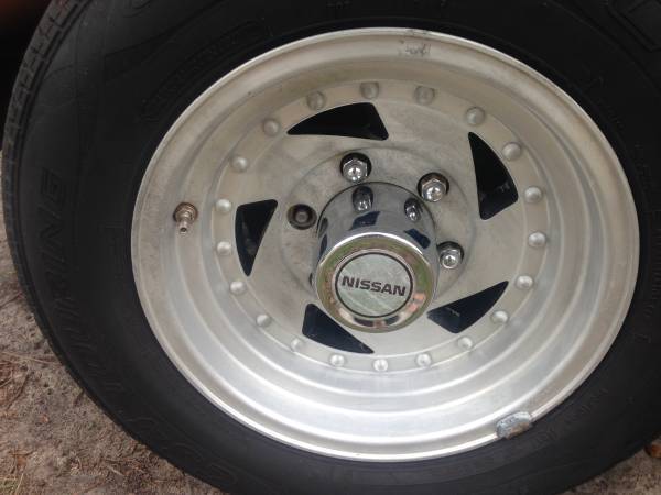 1991 Brown Nissan Other Pickups Standard Cab Pickup