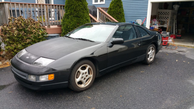 1991 Black Nissan 300ZX Hatchback