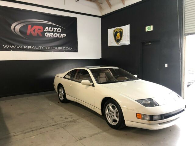 1991 PEARL WHITE Nissan 300ZX Coupe