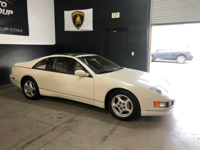1991 PEARL WHITE Nissan 300ZX Coupe