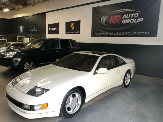 1991 PEARL WHITE Nissan 300ZX Coupe