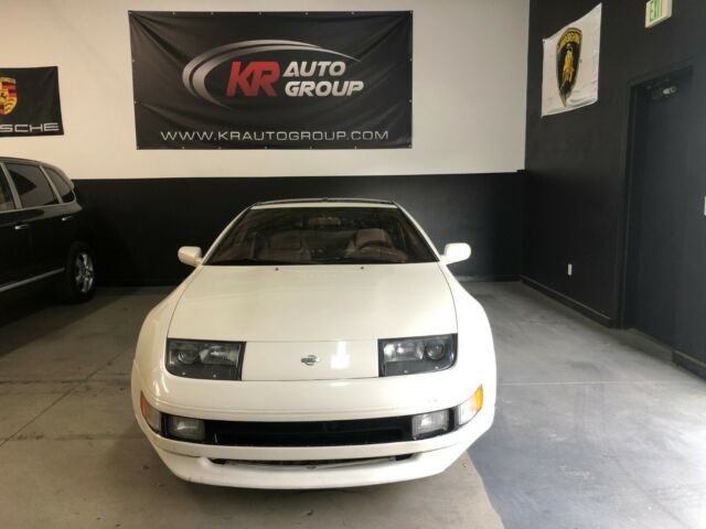 1991 PEARL WHITE Nissan 300ZX Coupe