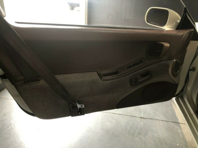 1991 PEARL WHITE Nissan 300ZX Coupe