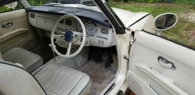 1919 White Nissan Other Coupe