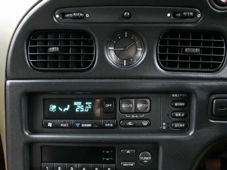 1991 Green Nissan Infiniti Q45 Sedan