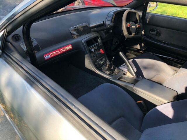 1991 Silver Nissan GT-R Coupe