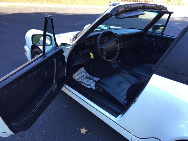 1991 Red Porsche 911 --